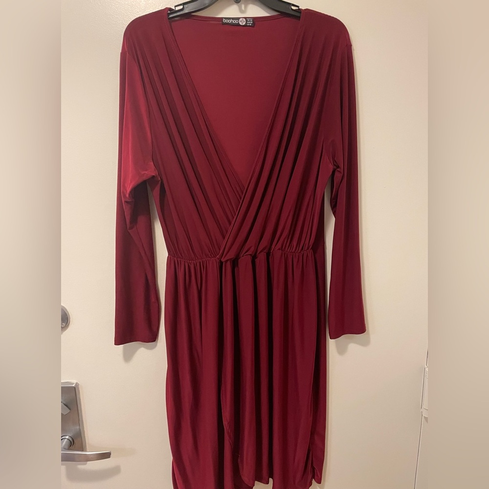 Elegant/sexy red dress